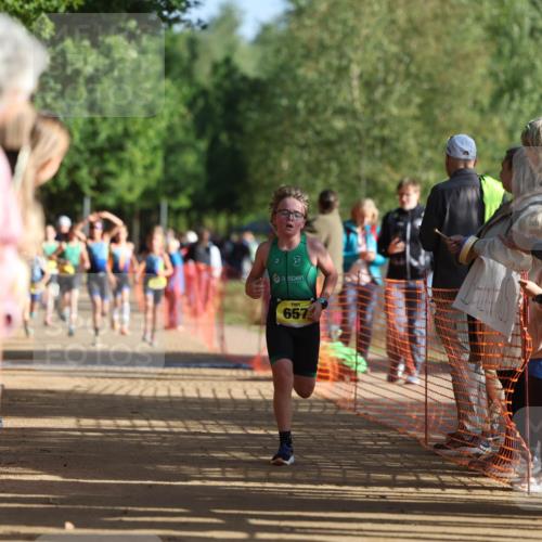 06.09.2026 - 20. Norderstedt Triathlon Mo-Foto http://msf.ph/oto/10155657 06.09.2026 09:41:59 Laufen 657, 643, 643, 649, 661, 677, 685, 693 meine-sportfotos.de