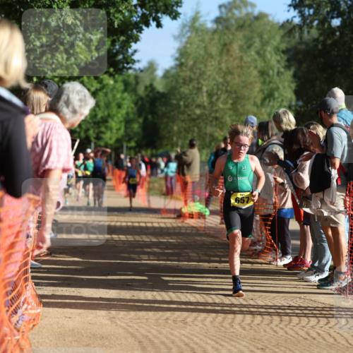 06.09.2026 - 20. Norderstedt Triathlon Mo-Foto http://msf.ph/oto/10155674 06.09.2026 09:42:00 Laufen 657, 606, 606, 643, 643, 649, 661, 677, 685, 693 meine-sportfotos.de