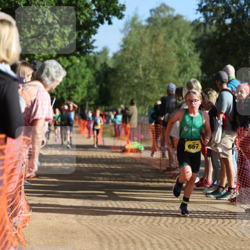 06.09.2026 - 20. Norderstedt Triathlon Mo-Foto http://msf.ph/oto/10155678 06.09.2026 09:42:01 Laufen 657, 606, 606, 643, 643, 649, 661, 677, 685, 693 meine-sportfotos.de
