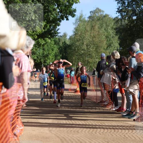 06.09.2026 - 20. Norderstedt Triathlon Mo-Foto http://msf.ph/oto/10155709 06.09.2026 09:42:05 Laufen 655, 604, 606, 606, 627, 627, 643, 643, 649, 661, 677, 685, 693 meine-sportfotos.de