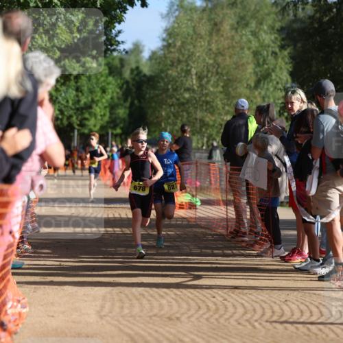06.09.2026 - 20. Norderstedt Triathlon Mo-Foto http://msf.ph/oto/10155982 06.09.2026 09:42:48 Laufen 678, 627, 656, 656, 671, 671, 697, 697 meine-sportfotos.de