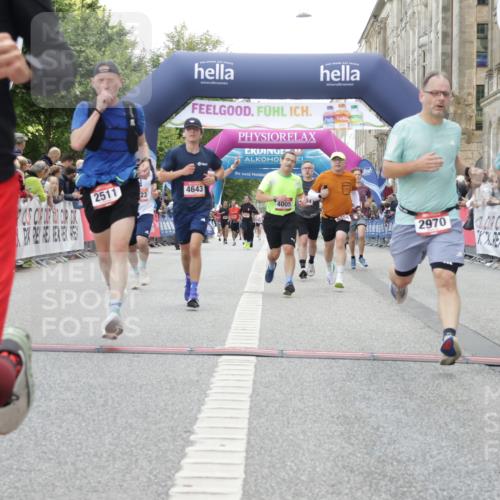 06.09.2026 - CURREX Alsterlauf Yannick Fuchs http://msf.ph/oto/10156005 06.09.2026 09:52:28 Ziel 2495, 2511, 2529, 2765, 2970, 3124, 3217, 3316, 4005, 4301, 4643, 4935, 5294, 5323, 5454, 5677, 6139 meine-sportfotos.de