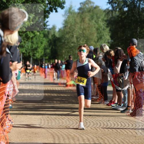 06.09.2026 - 20. Norderstedt Triathlon Mo-Foto http://msf.ph/oto/10156026 06.09.2026 09:42:53 Laufen 694, 656, 656, 697, 697, 698 meine-sportfotos.de