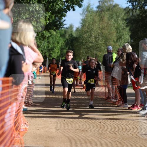06.09.2026 - 20. Norderstedt Triathlon Mo-Foto http://msf.ph/oto/10156068 06.09.2026 09:43:00 Laufen 29, 611, 611, 634, 634, 656, 656, 697, 697, 698 meine-sportfotos.de