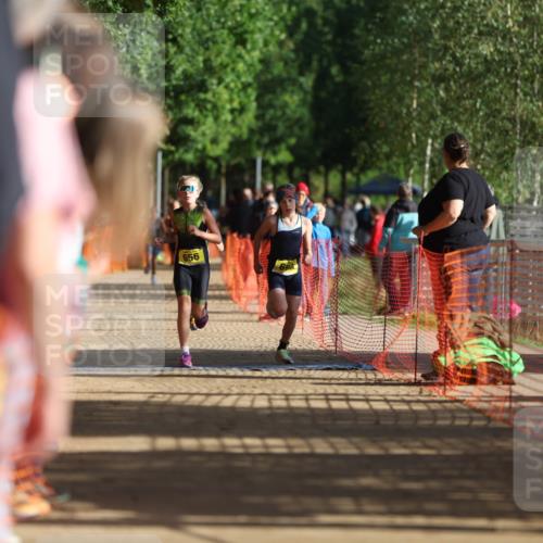 06.09.2026 - 20. Norderstedt Triathlon Mo-Foto http://msf.ph/oto/10156231 06.09.2026 09:43:28 Laufen 656, 698, 662, 662, 673, 691, 691 meine-sportfotos.de