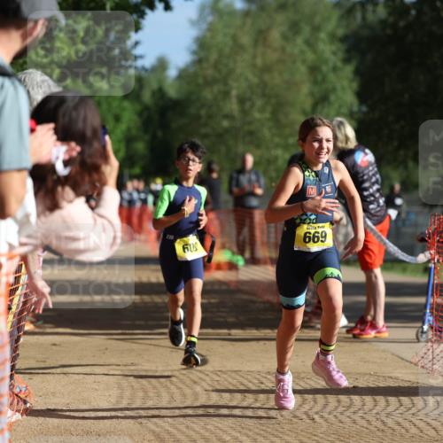 06.09.2026 - 20. Norderstedt Triathlon Mo-Foto http://msf.ph/oto/10156419 06.09.2026 09:43:53 Laufen 3, 603, 669, 642, 642, 659, 659 meine-sportfotos.de