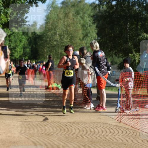 06.09.2026 - 20. Norderstedt Triathlon Mo-Foto http://msf.ph/oto/10156438 06.09.2026 09:43:56 Laufen 635 meine-sportfotos.de