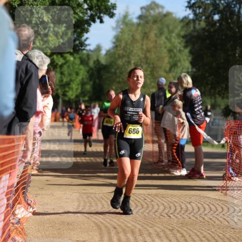 06.09.2026 - 20. Norderstedt Triathlon Mo-Foto http://msf.ph/oto/10156496 06.09.2026 09:44:04 Laufen 672, 6, 686, 663, 663, 668 meine-sportfotos.de