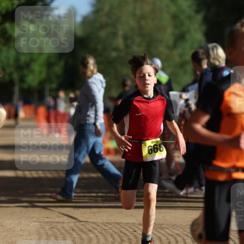 06.09.2026 - 20. Norderstedt Triathlon Mo-Foto http://msf.ph/oto/10156732 06.09.2026 09:44:44 Laufen 668 meine-sportfotos.de