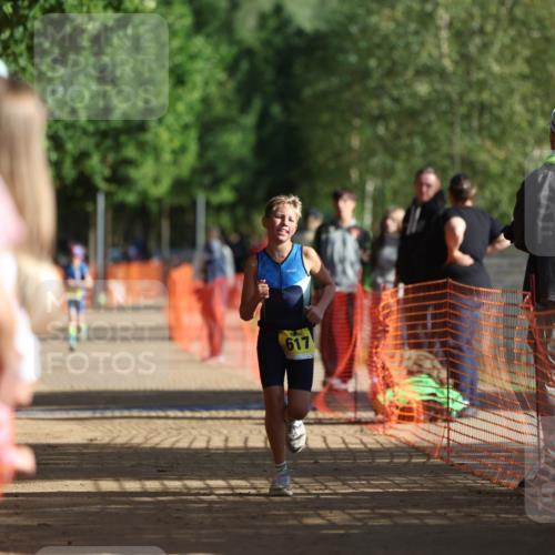06.09.2026 - 20. Norderstedt Triathlon Mo-Foto http://msf.ph/oto/10156761 06.09.2026 09:44:57 Laufen 617 meine-sportfotos.de