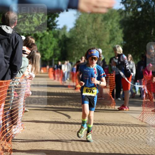 06.09.2026 - 20. Norderstedt Triathlon Mo-Foto http://msf.ph/oto/10156842 06.09.2026 09:45:15 Laufen 670, 605, 605, 632, 632, 645, 645 meine-sportfotos.de