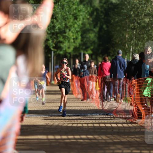 06.09.2026 - 20. Norderstedt Triathlon Mo-Foto http://msf.ph/oto/10156871 06.09.2026 09:45:39 Laufen 608, 608, 680, 680 meine-sportfotos.de