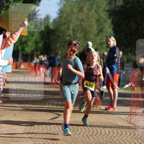 06.09.2026 - 20. Norderstedt Triathlon Mo-Foto http://msf.ph/oto/10156937 06.09.2026 09:45:51 Laufen 2, 0, 645, 608, 608, 619, 619, 641, 641, 680, 680 meine-sportfotos.de