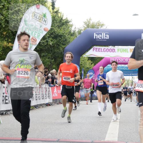 06.09.2026 - CURREX Alsterlauf Yannick Fuchs http://msf.ph/oto/10157239 06.09.2026 09:52:39 Ziel 2529, 2936, 3058, 3380, 3471, 3808, 4375, 4826, 5294, 5750, 5928, 8226 meine-sportfotos.de
