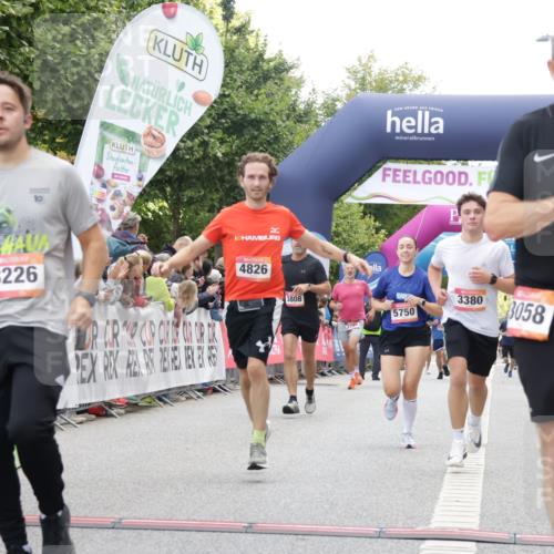 06.09.2026 - CURREX Alsterlauf Yannick Fuchs http://msf.ph/oto/10157310 06.09.2026 09:52:40 Ziel 2529, 2936, 3058, 3380, 3471, 3808, 4375, 4457, 4826, 5750, 5928, 8226 meine-sportfotos.de