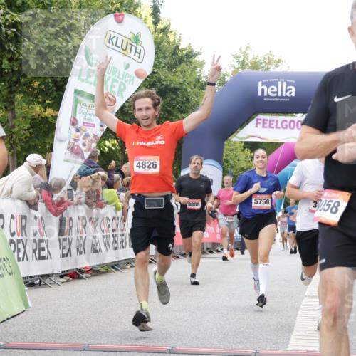 06.09.2026 - CURREX Alsterlauf Yannick Fuchs http://msf.ph/oto/10157383 06.09.2026 09:52:40 Ziel 2529, 2936, 3058, 3380, 3471, 3808, 4375, 4457, 4826, 5750, 5928, 8226 meine-sportfotos.de