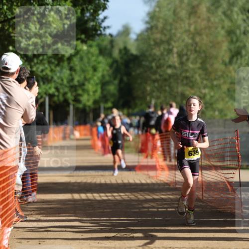 06.09.2026 - 20. Norderstedt Triathlon Mo-Foto http://msf.ph/oto/10157501 06.09.2026 09:48:38 Laufen 639 meine-sportfotos.de