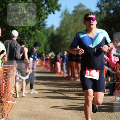 06.09.2026 - 20. Norderstedt Triathlon Mo-Foto http://msf.ph/oto/10157719 06.09.2026 10:31:16 Laufen 1498, 1489, 1489 meine-sportfotos.de