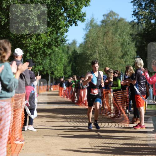 06.09.2026 - 20. Norderstedt Triathlon Mo-Foto http://msf.ph/oto/10157748 06.09.2026 10:31:32 Laufen 145 meine-sportfotos.de