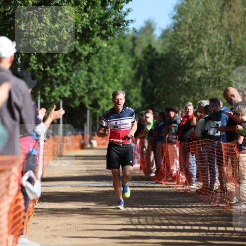 06.09.2026 - 20. Norderstedt Triathlon Mo-Foto http://msf.ph/oto/10157775 06.09.2026 10:31:44 Laufen 1238, 1238 meine-sportfotos.de