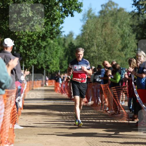 06.09.2026 - 20. Norderstedt Triathlon Mo-Foto http://msf.ph/oto/10157797 06.09.2026 10:31:45 Laufen 1238, 1238 meine-sportfotos.de