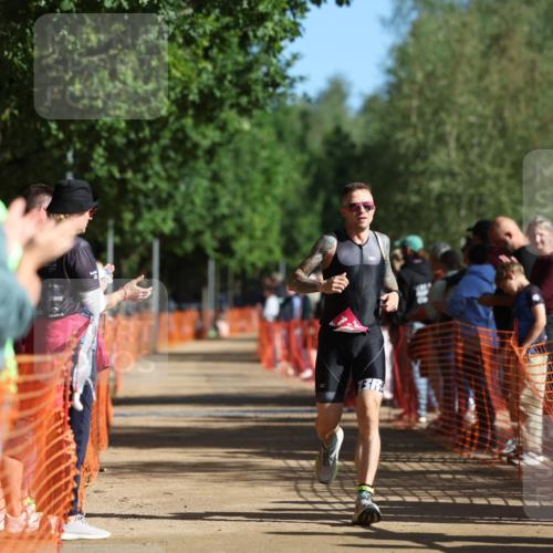 06.09.2026 - 20. Norderstedt Triathlon Mo-Foto http://msf.ph/oto/10157946 06.09.2026 10:32:28 Laufen 2005, 13 meine-sportfotos.de