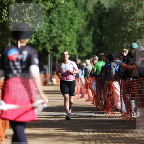06.09.2026 - 20. Norderstedt Triathlon Mo-Foto http://msf.ph/oto/10157983 06.09.2026 10:32:36 Laufen 1238 meine-sportfotos.de