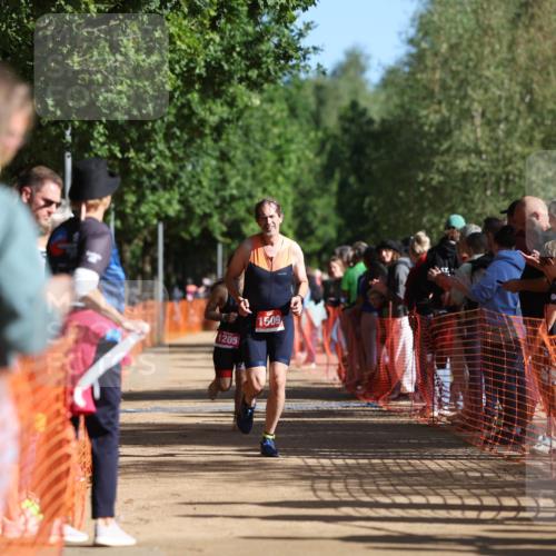 06.09.2026 - 20. Norderstedt Triathlon Mo-Foto http://msf.ph/oto/10158070 06.09.2026 10:32:54 Laufen 1205, 1509, 1205, 1205, 1509, 1509 meine-sportfotos.de