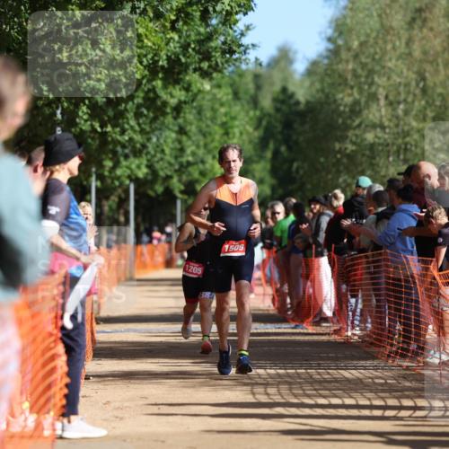 06.09.2026 - 20. Norderstedt Triathlon Mo-Foto http://msf.ph/oto/10158074 06.09.2026 10:32:55 Laufen 1205, 1509, 1205, 1205, 1509, 1509 meine-sportfotos.de