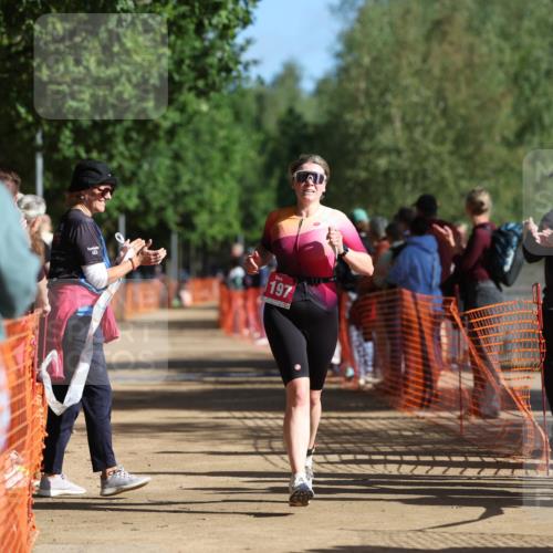 06.09.2026 - 20. Norderstedt Triathlon Mo-Foto http://msf.ph/oto/10158272 06.09.2026 10:34:11 Laufen 197, 1197, 1197 meine-sportfotos.de