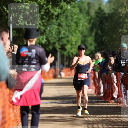 06.09.2026 - 20. Norderstedt Triathlon Mo-Foto http://msf.ph/oto/10158307 06.09.2026 10:34:22 Laufen 1501, 1501, 1501 meine-sportfotos.de