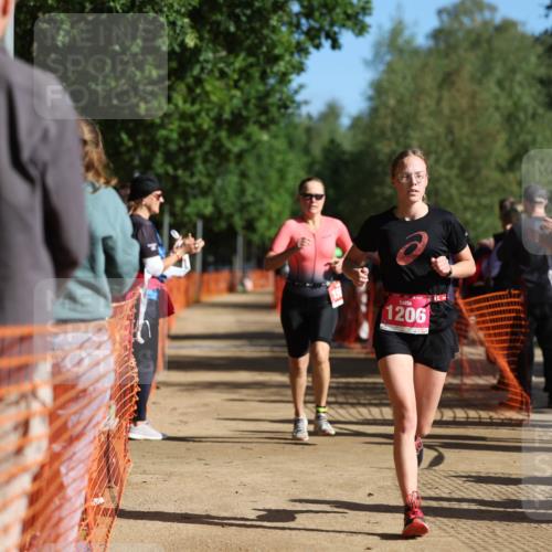 06.09.2026 - 20. Norderstedt Triathlon Mo-Foto http://msf.ph/oto/10158535 06.09.2026 10:36:12 Laufen 1206, 1206, 1206, 1503, 1503 meine-sportfotos.de