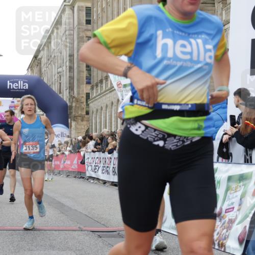 06.09.2026 - CURREX Alsterlauf Yannick Fuchs http://msf.ph/oto/10158648 06.09.2026 09:52:52 Ziel 2438, 2465, 2510, 2799, 3135, 3954, 3971, 4226, 4457, 4570, 5048, 6232, 8025, 8324 meine-sportfotos.de