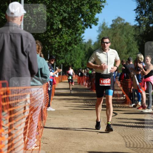 06.09.2026 - 20. Norderstedt Triathlon Mo-Foto http://msf.ph/oto/10158656 06.09.2026 10:36:22 Laufen 1494, 737, 1494, 1494 meine-sportfotos.de