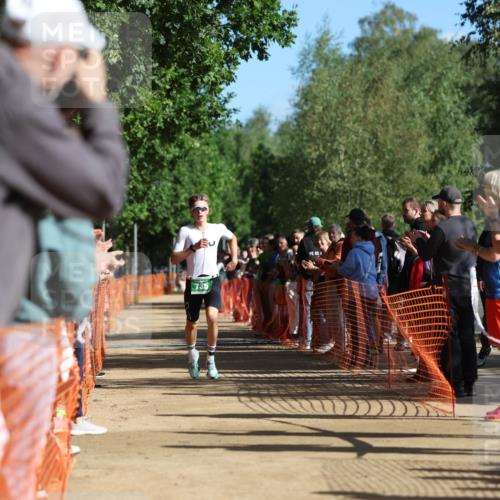06.09.2026 - 20. Norderstedt Triathlon Mo-Foto http://msf.ph/oto/10158768 06.09.2026 10:36:48 Laufen 735, 735 meine-sportfotos.de