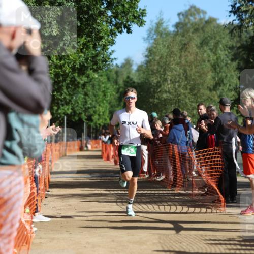 06.09.2026 - 20. Norderstedt Triathlon Mo-Foto http://msf.ph/oto/10158782 06.09.2026 10:36:49 Laufen 2, 735 meine-sportfotos.de