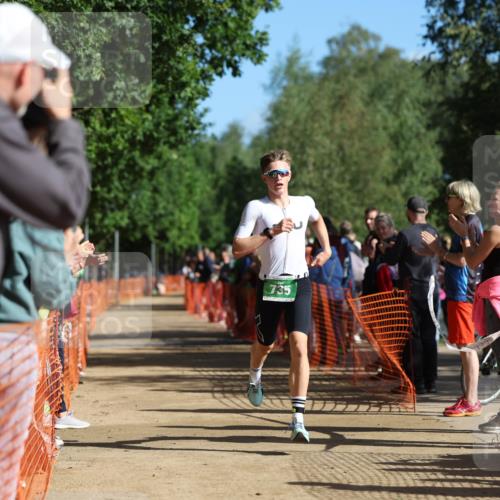 06.09.2026 - 20. Norderstedt Triathlon Mo-Foto http://msf.ph/oto/10158787 06.09.2026 10:36:50 Laufen 735, 735 meine-sportfotos.de