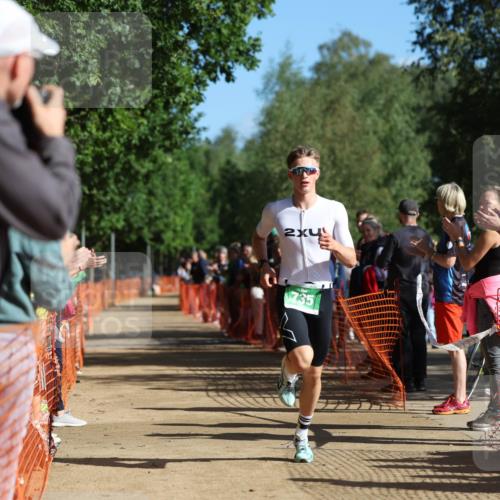 06.09.2026 - 20. Norderstedt Triathlon Mo-Foto http://msf.ph/oto/10158789 06.09.2026 10:36:50 Laufen 2, 4, 735, 735 meine-sportfotos.de