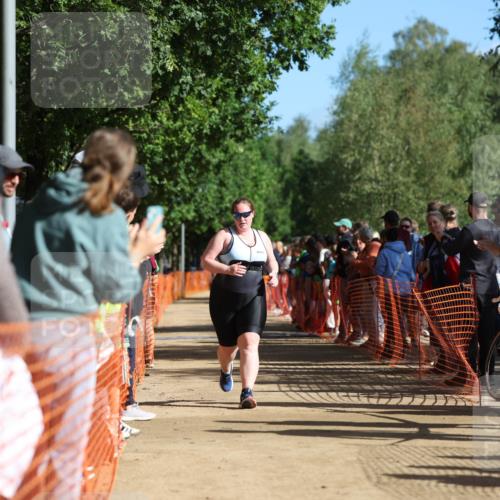 06.09.2026 - 20. Norderstedt Triathlon Mo-Foto http://msf.ph/oto/10158841 06.09.2026 10:36:58 Laufen 735, 1215, 1215 meine-sportfotos.de