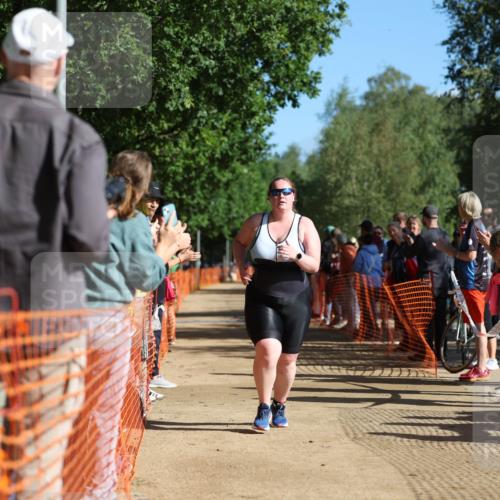06.09.2026 - 20. Norderstedt Triathlon Mo-Foto http://msf.ph/oto/10158864 06.09.2026 10:36:59 Laufen 735, 1215, 1215 meine-sportfotos.de
