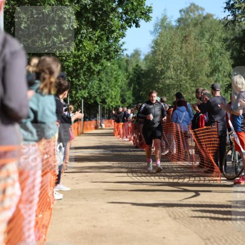 06.09.2026 - 20. Norderstedt Triathlon Mo-Foto http://msf.ph/oto/10158908 06.09.2026 10:37:05 Laufen 1201, 1201, 1215, 1215 meine-sportfotos.de