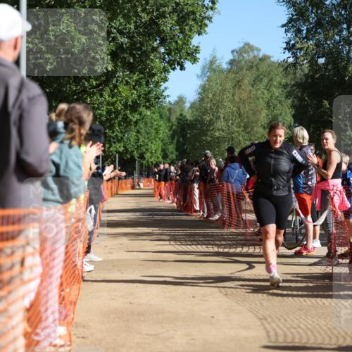 06.09.2026 - 20. Norderstedt Triathlon Mo-Foto http://msf.ph/oto/10158938 06.09.2026 10:37:08 Laufen 1201, 1201, 1215, 1215 meine-sportfotos.de
