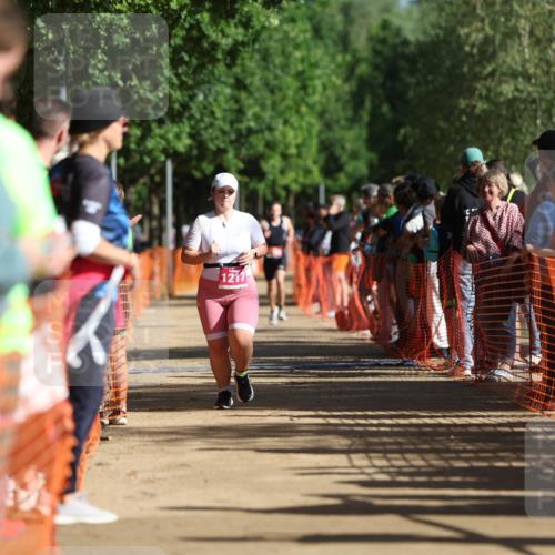 06.09.2026 - 20. Norderstedt Triathlon Mo-Foto http://msf.ph/oto/10159077 06.09.2026 10:37:37 Laufen 1217, 1217, 1217, 1226, 1226 meine-sportfotos.de