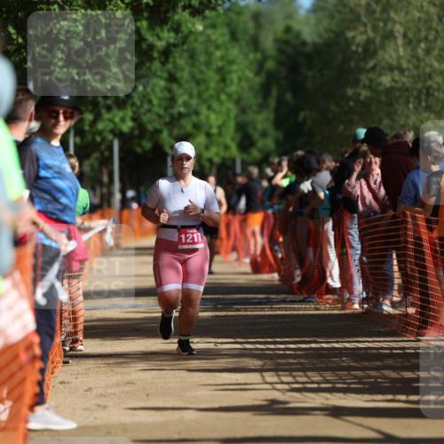 06.09.2026 - 20. Norderstedt Triathlon Mo-Foto http://msf.ph/oto/10159088 06.09.2026 10:37:38 Laufen 1211, 1217, 1217 meine-sportfotos.de