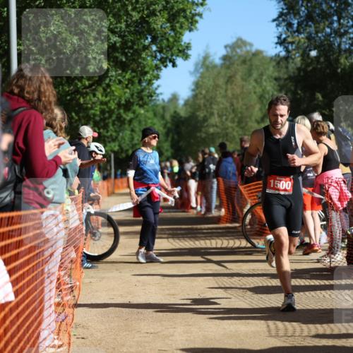 06.09.2026 - 20. Norderstedt Triathlon Mo-Foto http://msf.ph/oto/10159216 06.09.2026 10:37:49 Laufen 1500, 1217, 1217 meine-sportfotos.de