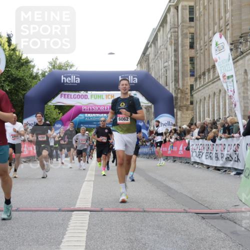 06.09.2026 - CURREX Alsterlauf Yannick Fuchs http://msf.ph/oto/10159288 06.09.2026 09:52:57 Ziel 2336, 2438, 2465, 2510, 3135, 3594, 3954, 3971, 4226, 4329, 4570, 4780, 4781, 5048, 5522, 6062, 6141, 6232, 6314, 8025, 8324 meine-sportfotos.de