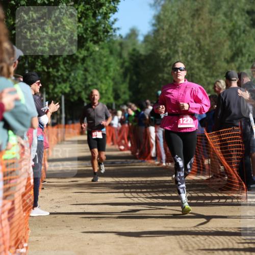 06.09.2026 - 20. Norderstedt Triathlon Mo-Foto http://msf.ph/oto/10159424 06.09.2026 10:38:30 Laufen 1221, 1203, 1203, 1227, 1227, 1511, 1511 meine-sportfotos.de