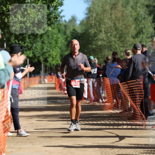 06.09.2026 - 20. Norderstedt Triathlon Mo-Foto http://msf.ph/oto/10159450 06.09.2026 10:38:33 Laufen 1511, 1227, 1227, 1511, 1511 meine-sportfotos.de