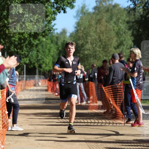 06.09.2026 - 20. Norderstedt Triathlon Mo-Foto http://msf.ph/oto/10159682 06.09.2026 10:39:06 Laufen 736, 1510, 1510 meine-sportfotos.de