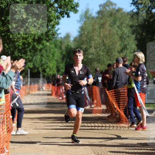 06.09.2026 - 20. Norderstedt Triathlon Mo-Foto http://msf.ph/oto/10159686 06.09.2026 10:39:06 Laufen 736, 1510, 1510 meine-sportfotos.de